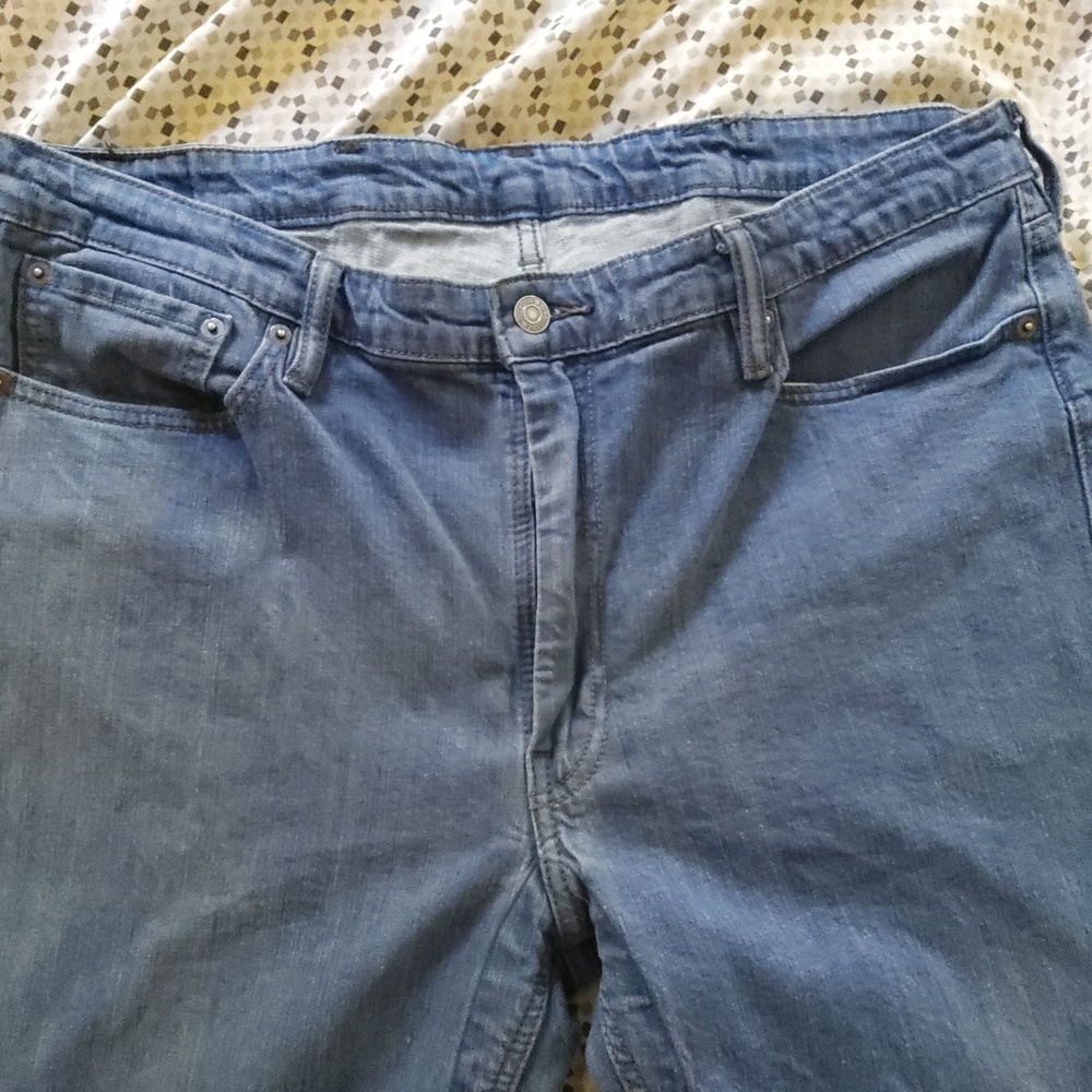 Levis